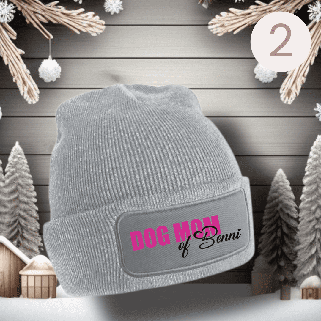 "Haustier-Liebe in jeder Masche - Unsere Portrait-Zauber Beanie" Unsere Beanies sind mehr als nur Accessoires - sie sind ein Ausdruck deiner tiefen Verbundenheit zu deinem Haustier. Jede Masche wird mit Liebe und Hingabe gestaltet, um die Individualität deines Tieres in jeder Hinsicht zu betonen.